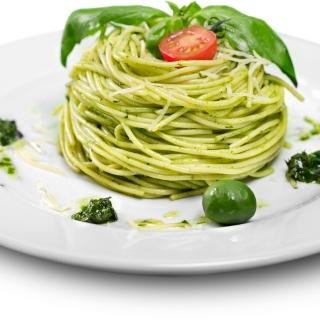 Spaghetti mit Koriander-Pesto