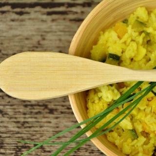 Risotto mit Kohlrabi und Pinienkernen