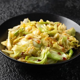 Chinakohlsalat, scharf