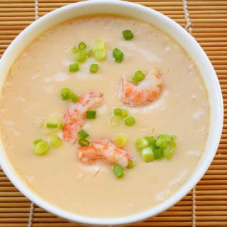 Melonensüppchen mit Gurke & Shrimps