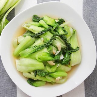 Pak Choi mit Huhn