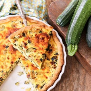 Schafskäse-Zucchini-Quiche