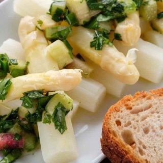 Spargel-Salat italienisch