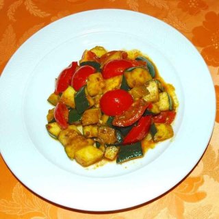 Zucchini-Tomaten-Gemüse