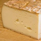 Oberpfälzer Ziegenlaib in der Käsetüte