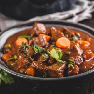 TK-Rindergulasch vom Landgut Rind