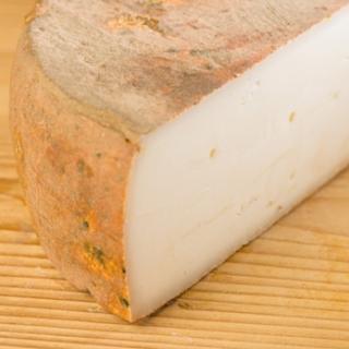 Schwarze Ziege Schnittkäse