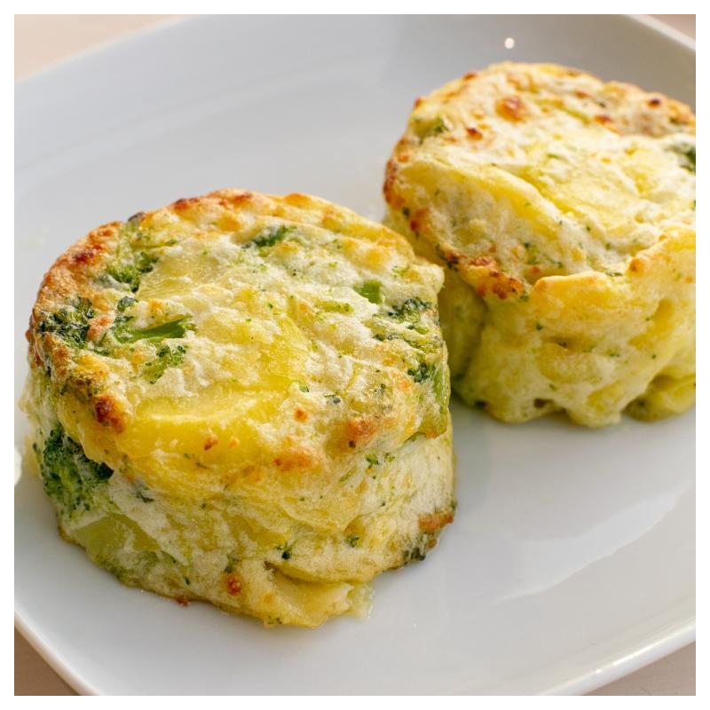 Brokkoli im Kartoffelnest