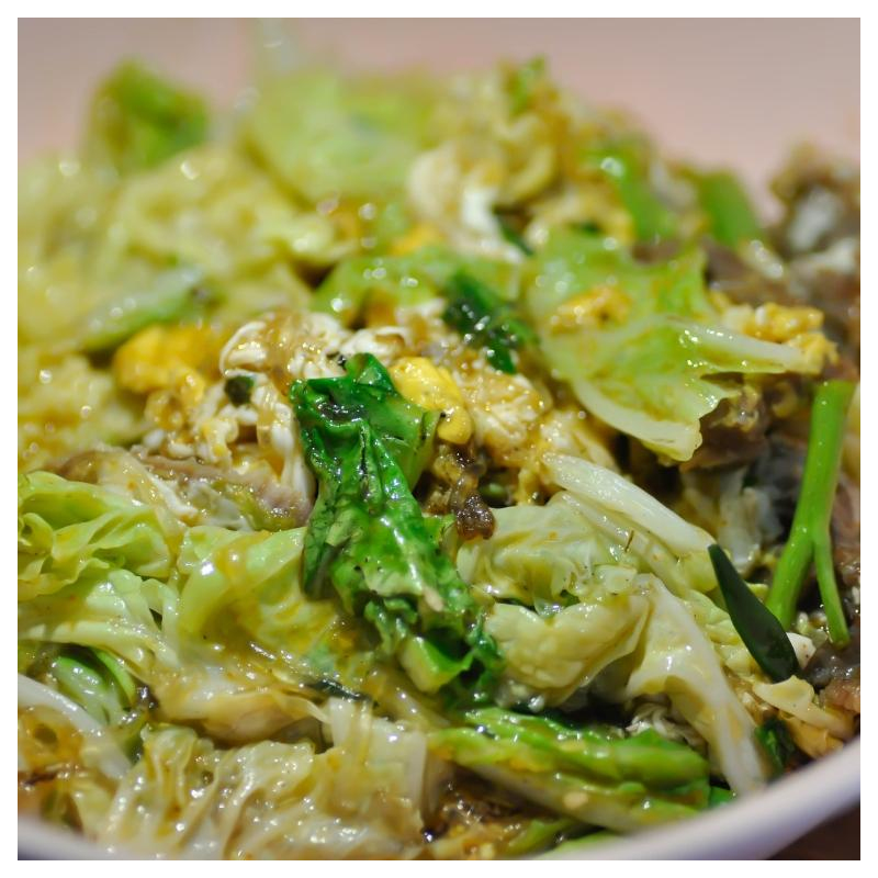 Chinakohlgemüse in fruchtiger Currysoße