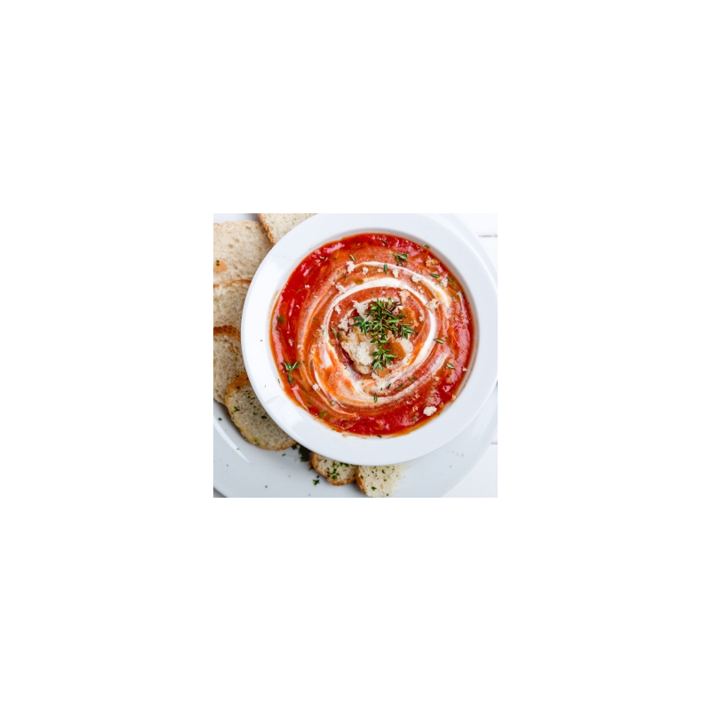 Erfrischende Melonen-Gazpacho mit Fetakäse