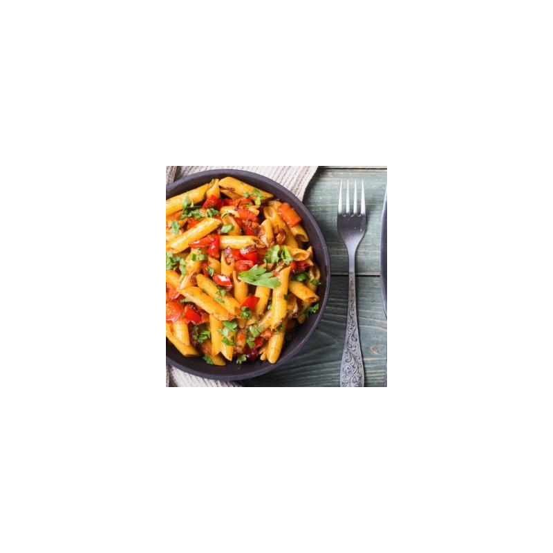 Penne mit Rucola, Cocktailtomaten und Schafskäse