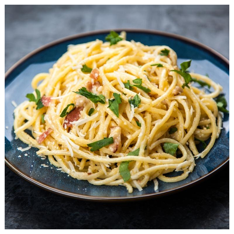 Zucchini-Carbonara mit Speck