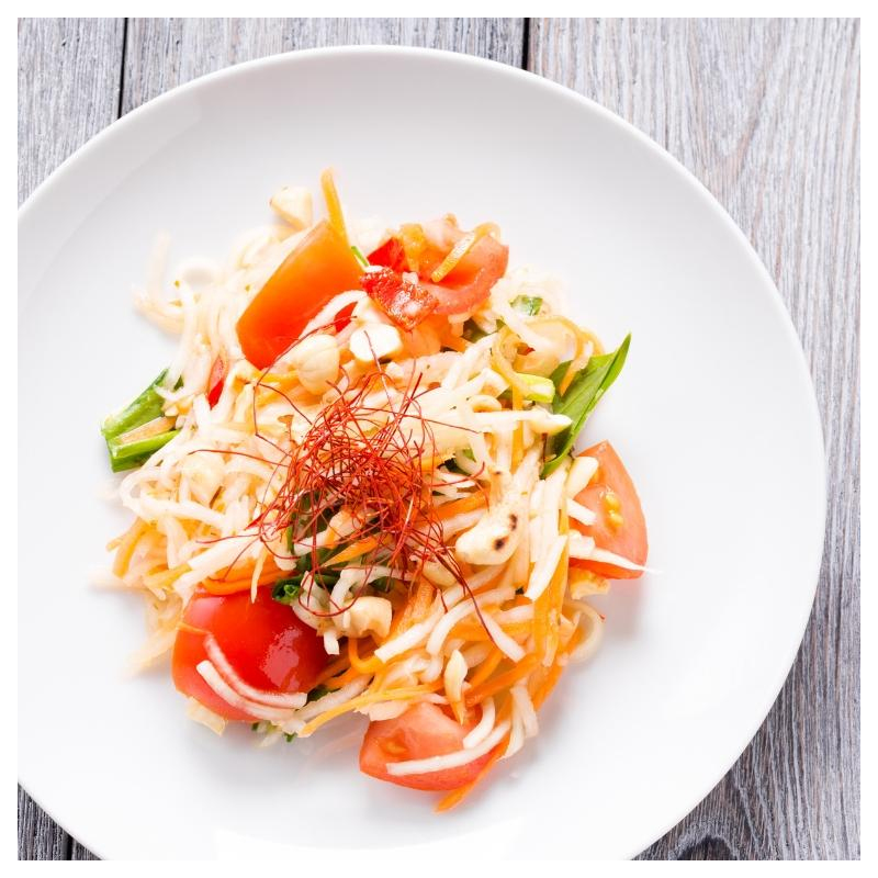 Kohlrabi-Tomatensalat