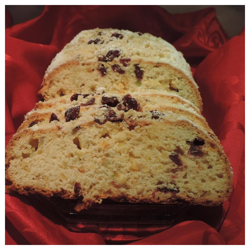 Cranberry-Quarkstollen