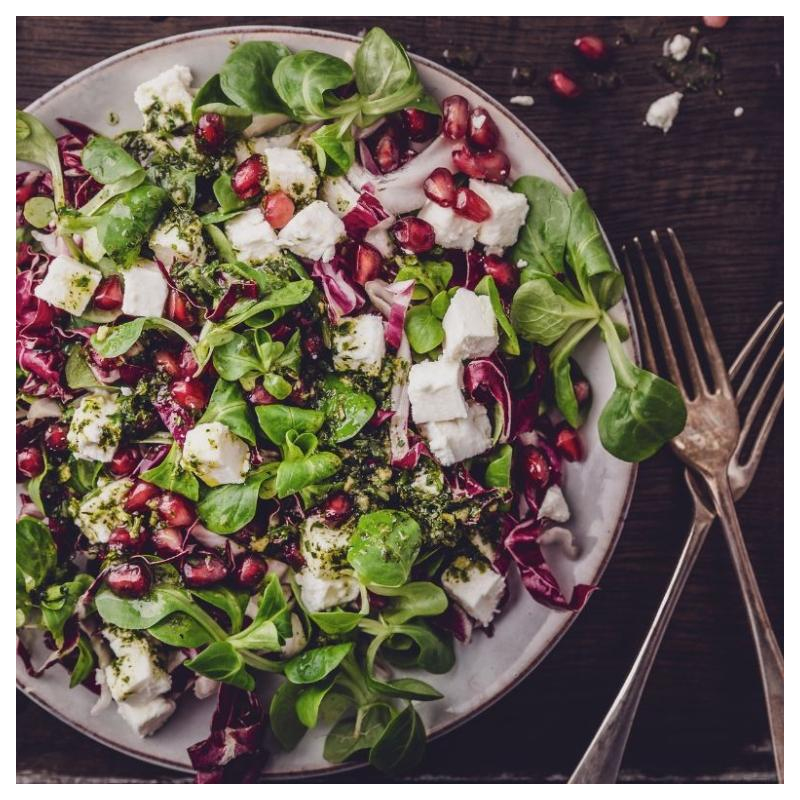 Feldsalat mit Feta und Granatapfel