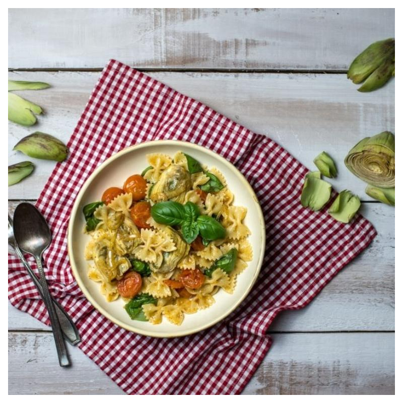 Italienische Pasta mit Artischocken