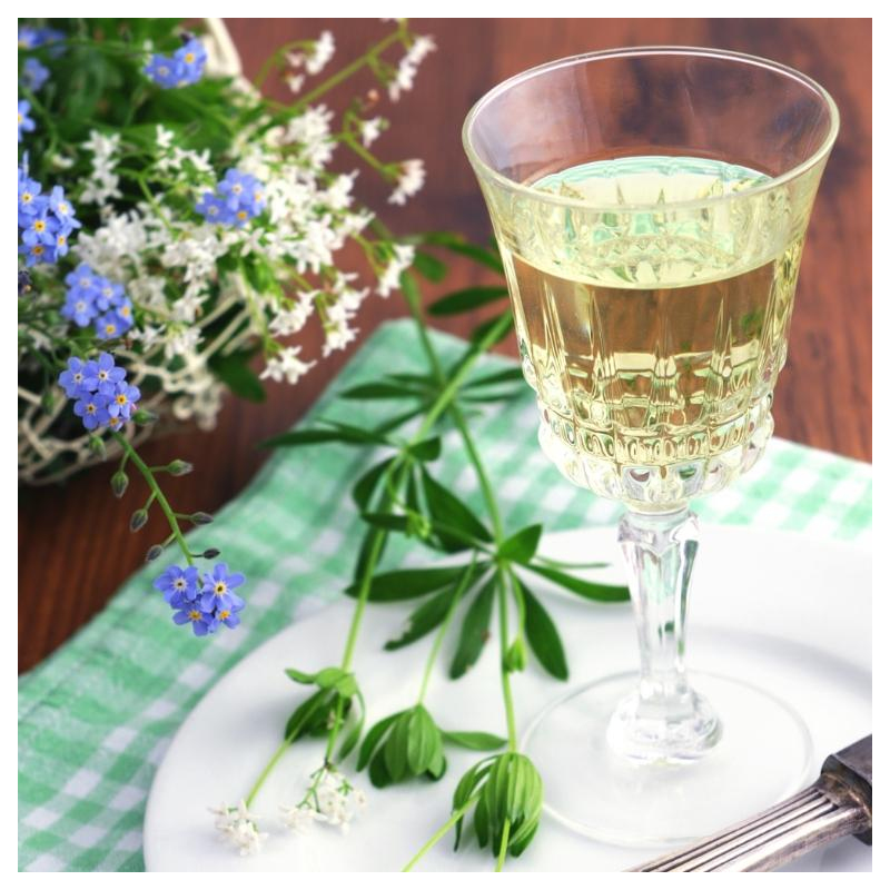 Maibowle mit Waldmeister