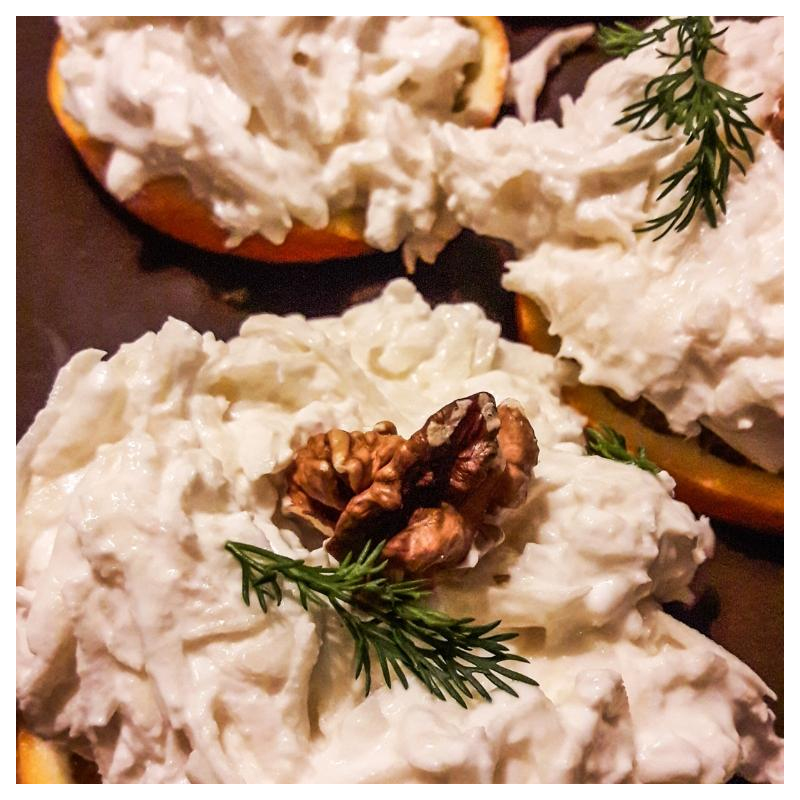 Sellerie in Preiselbeer-Sahne